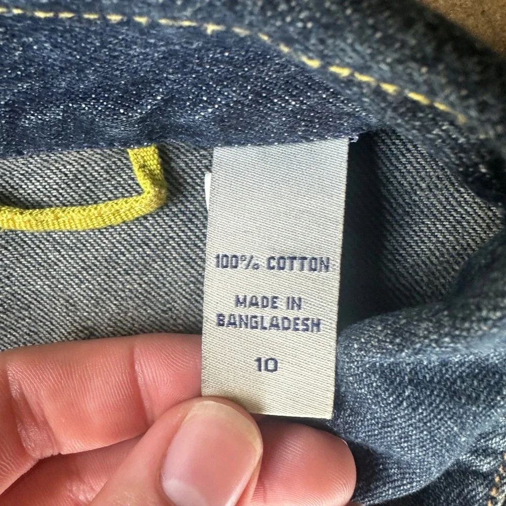 OshKosh Denim Trucker Jacket Kids Size 10 Blue Snap Button Cotton Classic Wash
